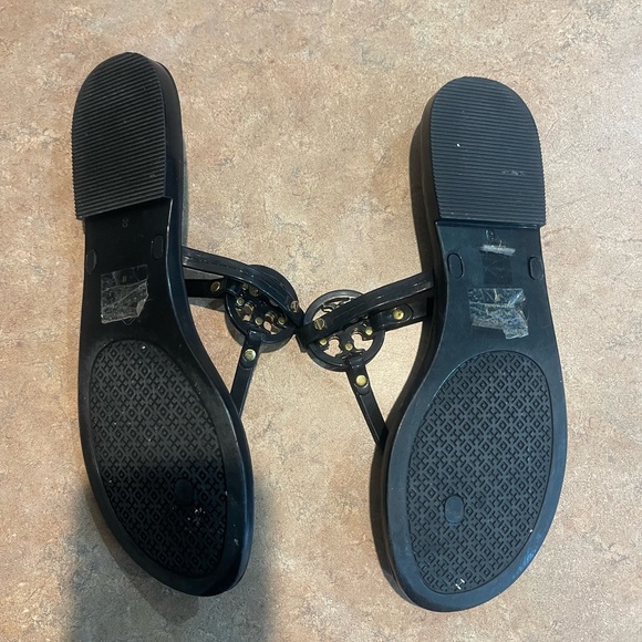 Tory Burch size 8 - Picture 2 of 3